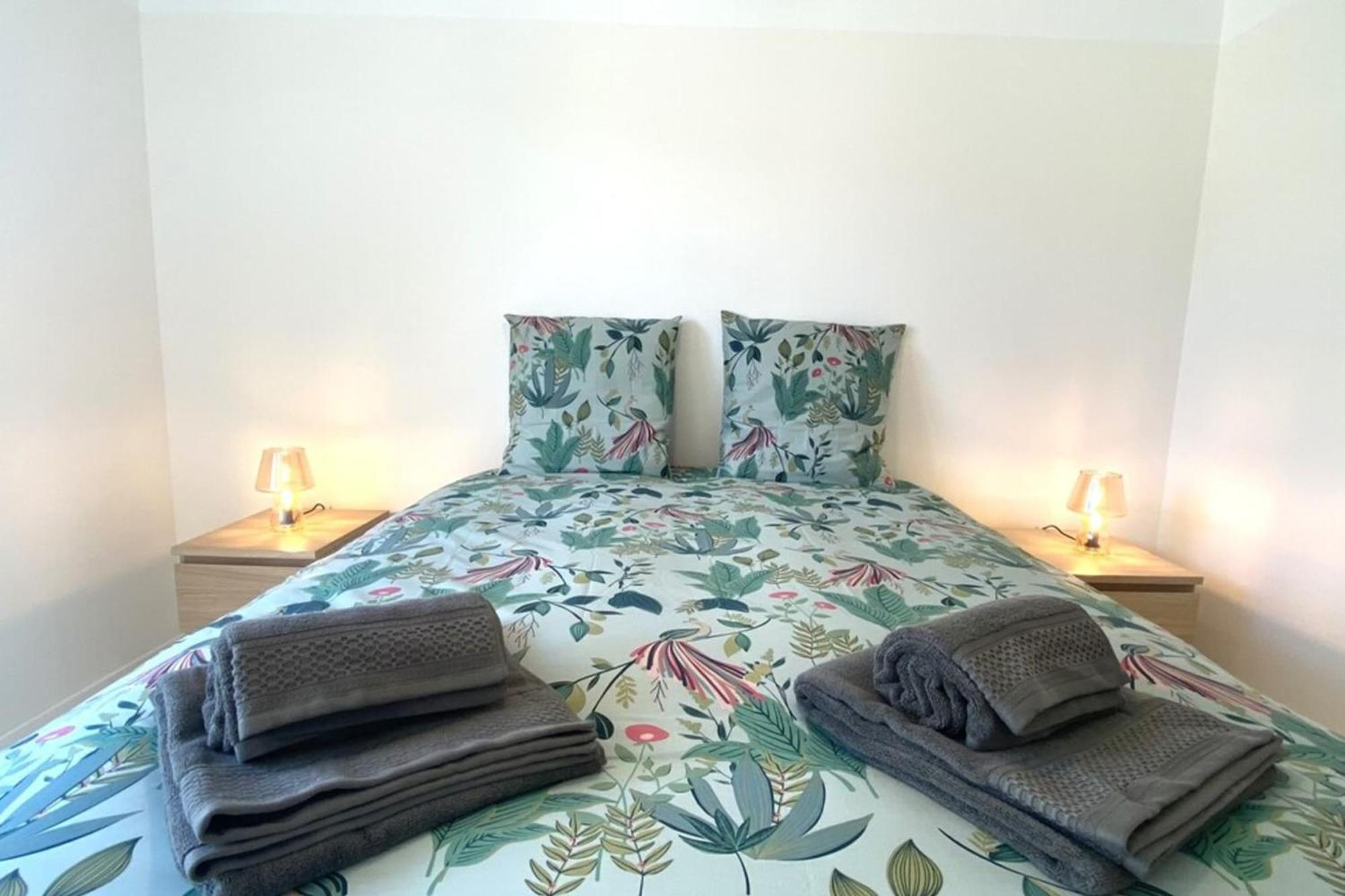 Le Soleil - Sea - Spacious - Hypercentre - Car Park Apartment Antibes