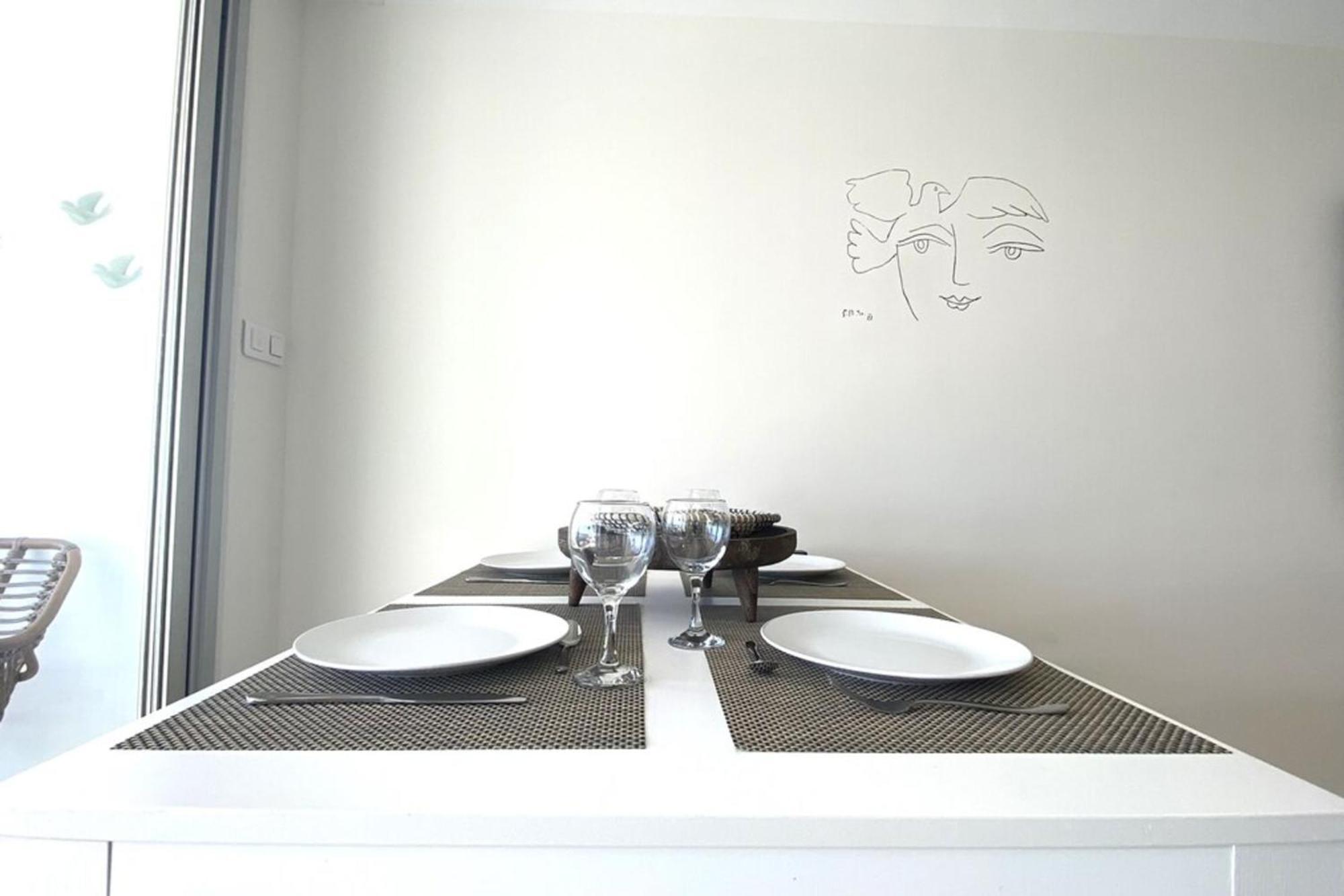Le Soleil - Sea - Spacious - Hypercentre - Car Park Apartment Antibes