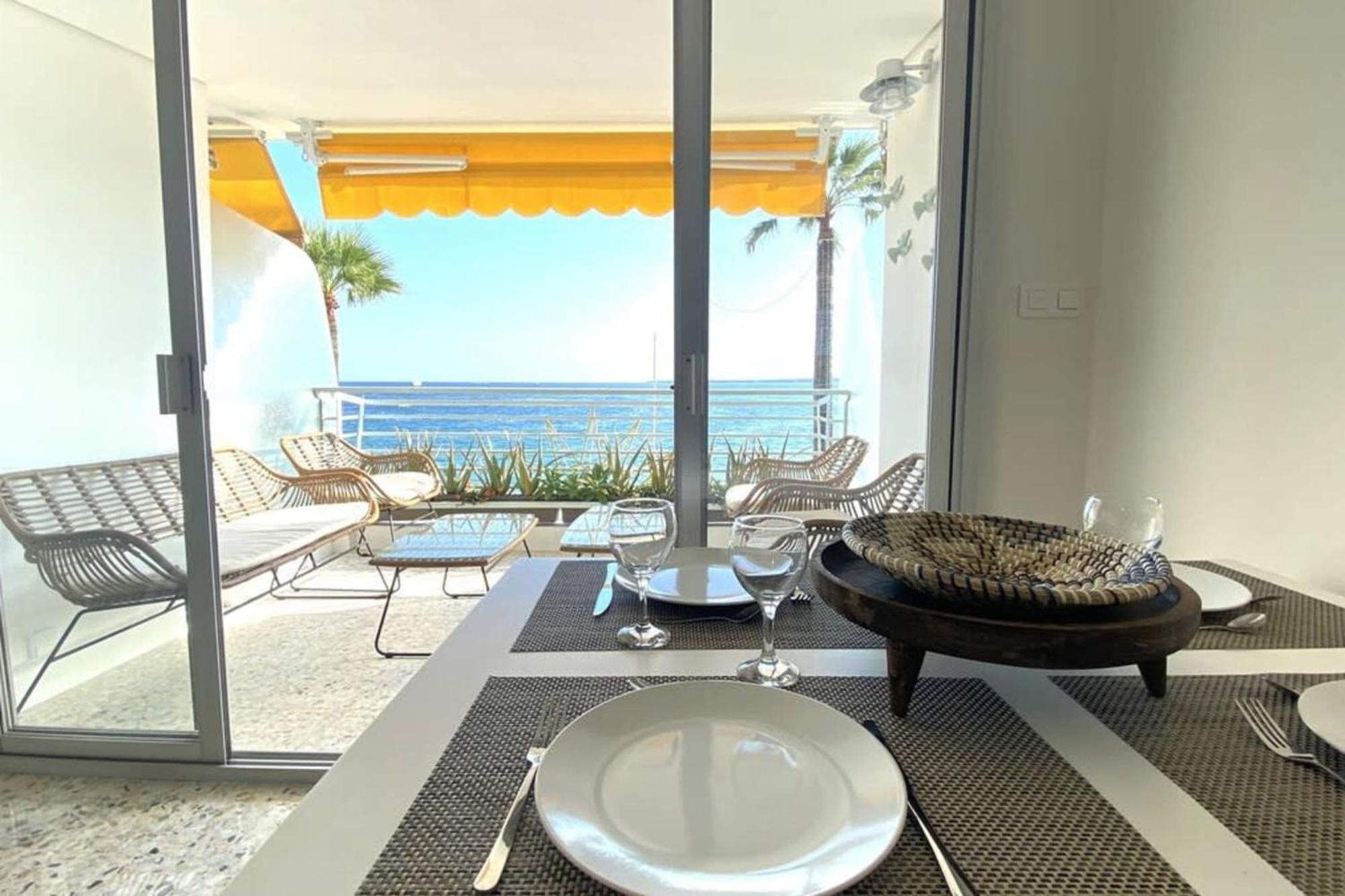 Le Soleil - Sea - Spacious - Hypercentre - Car Park Apartment