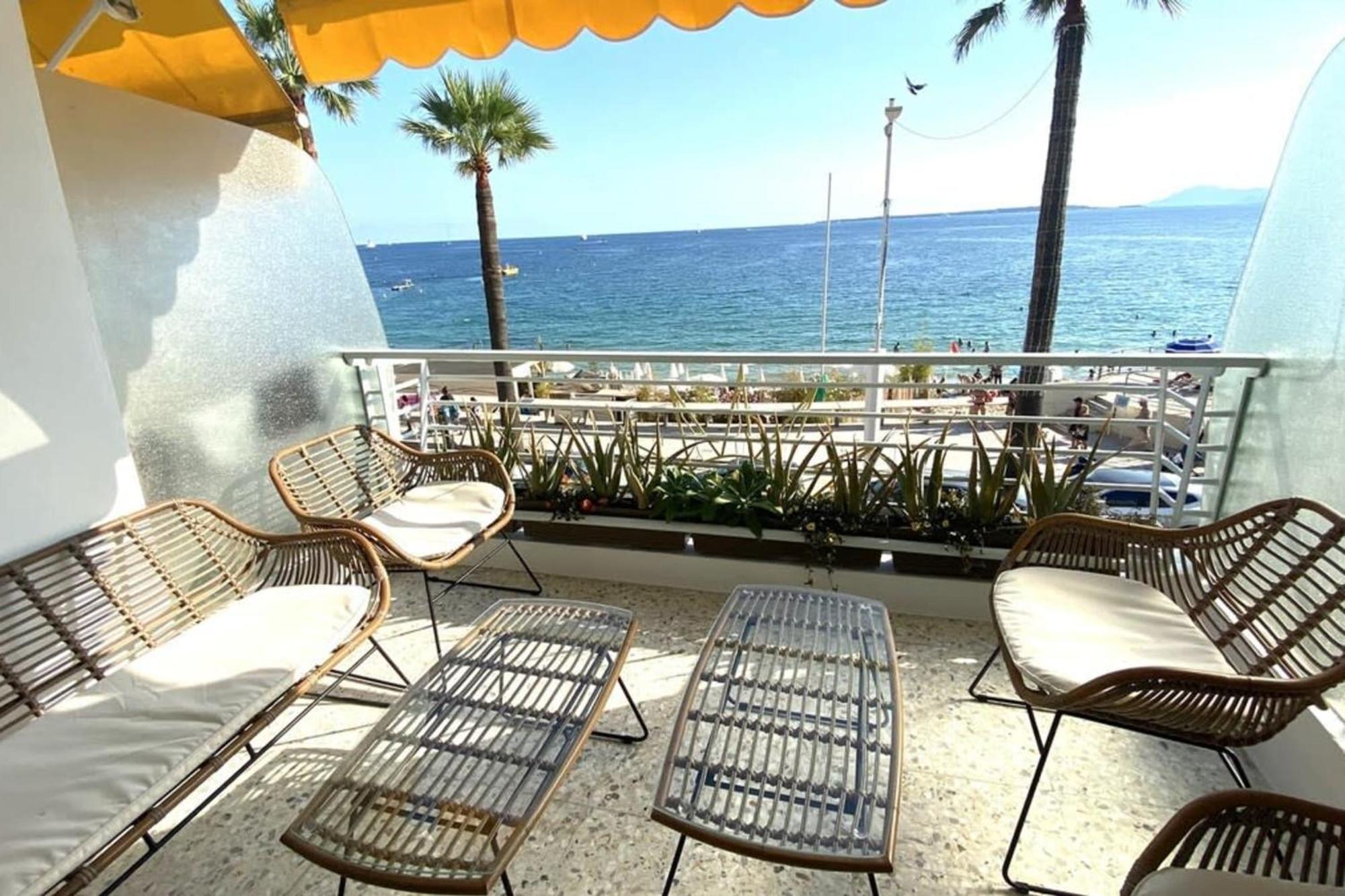 Le Soleil - Sea - Spacious - Hypercentre - Car Park Apartment